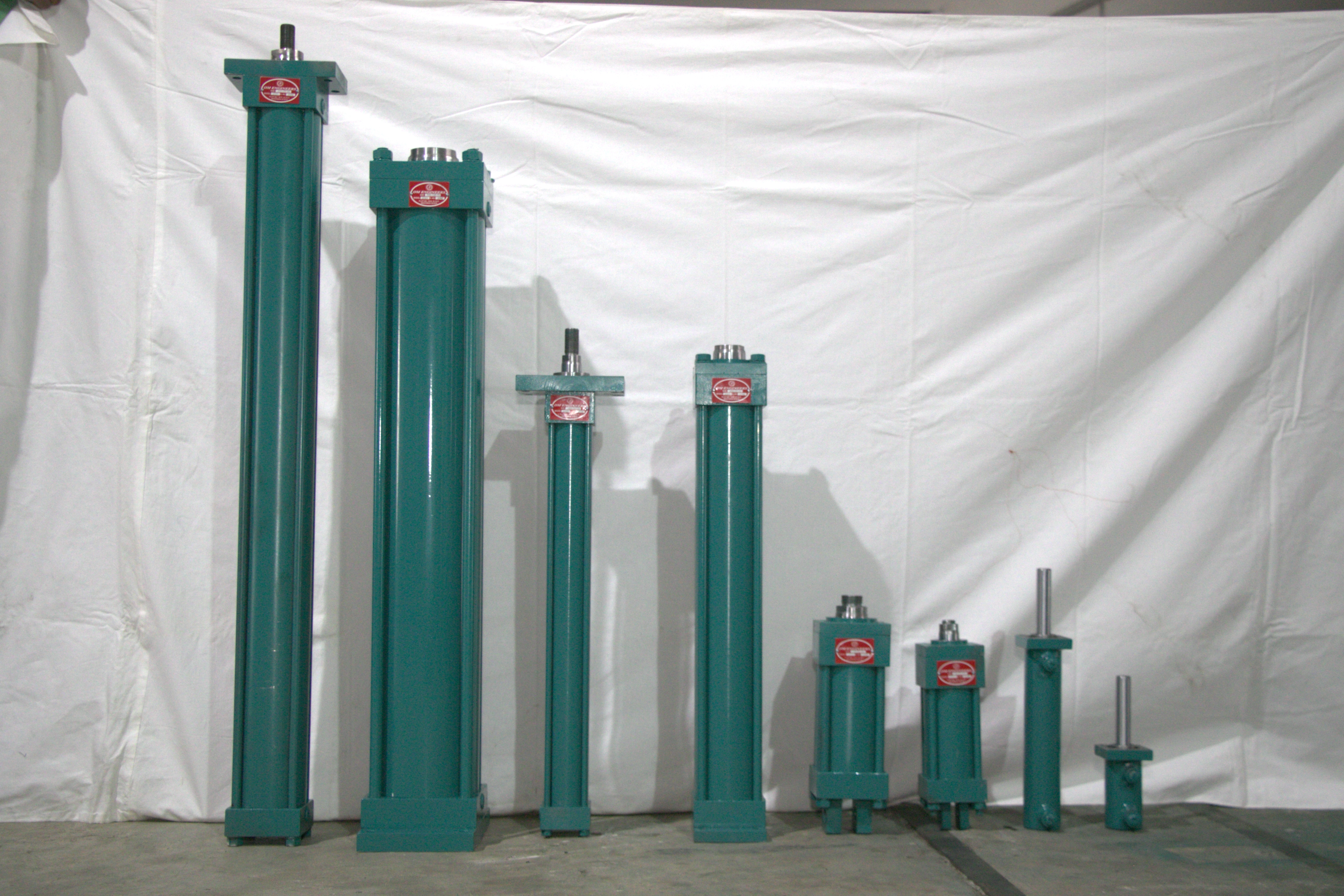 Hydraulic cylinder — OM Engineers